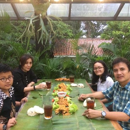 Apartemen Ciumbuleuit 2 Bandung Exterior foto